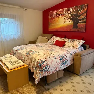 https://bb-villa-mirella.it-lombardy.com
